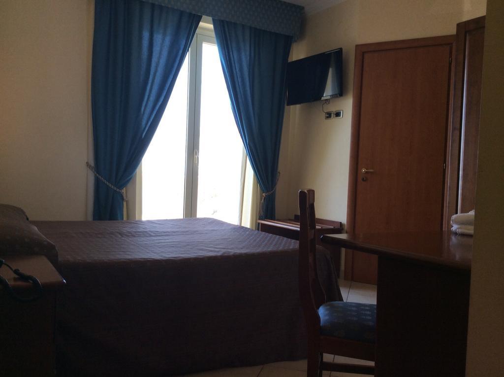 Cridda Hotel & Restaurant Gizzeria Pokoj fotografie